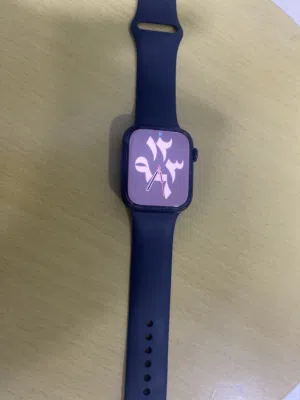 للبيع ساعة Apple Watch Series 7 (45mm)