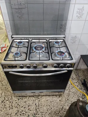 طباخ غازي خمسه عيون مع فرن