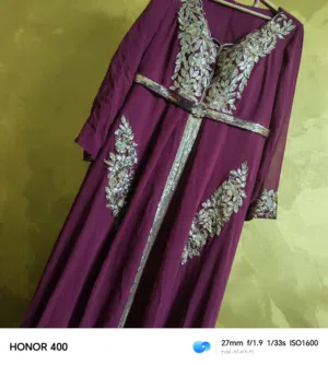 فستان سهرة الأكمام مبطنة بالكامل ثقيل حلو عاللبس