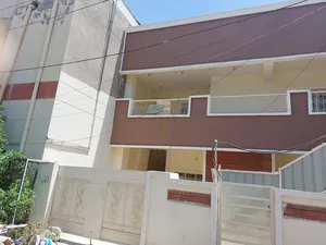 300 m2 More than 6 bedrooms Townhouse for Rent in Baghdad Al-Mukhabrat