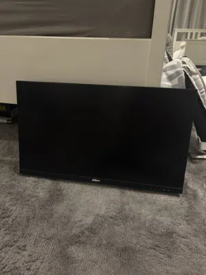 Dahua 22-Inch VA Full HD 1080p 100Hz with a table stand