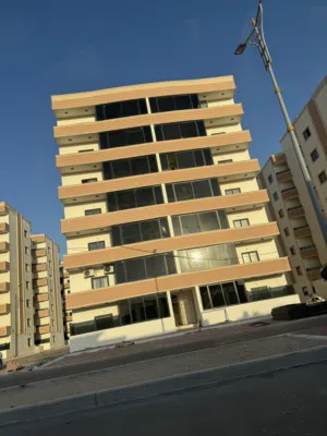 شقة في مجمع الجوهره جاهزه للسكن