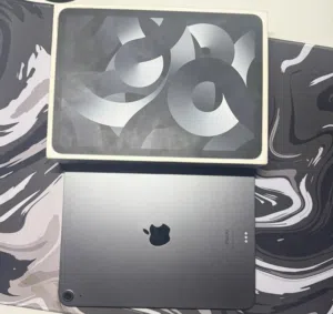 ايباد اير M1 شبه جديد (خبش لا)