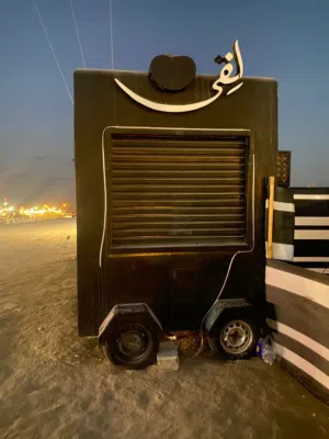 للبيع فود ترك بسعر ممتاز