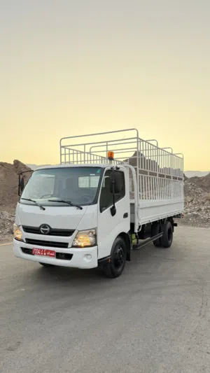 Used Isuzu Other in Al Dakhiliya