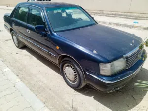 كراون رأس الثور تكم موديل 1999 جاهزه محرك 3000