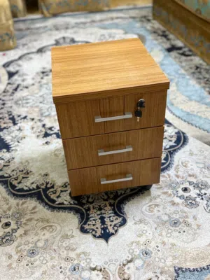 كومدي خشب متحرك مكتبي ثلاثة جرارات