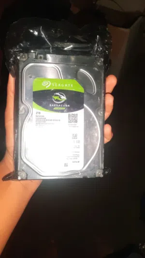 للبيع هارد 2 تيرا جديد