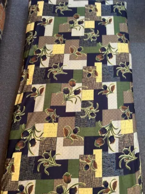 فرشات صوف عدد 2 غير مستعملات للبيع