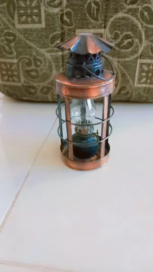تحف خشبية ومناظر