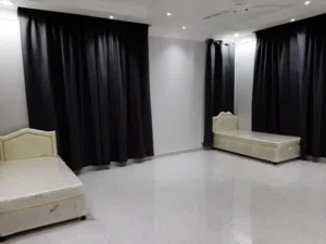 غرف ثنائية للموظفات في الموالح 11