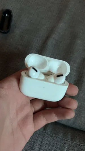 ايربودز برو 2 للبيع