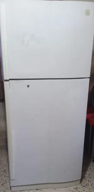 ثلاجه منزليه للبيع المستعجل