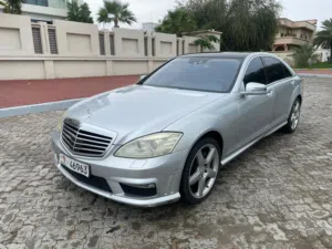 Mercedes Benz S500 full option- only done 129000km