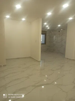 140 m2 4 Bedrooms Apartments for Sale in Zarqa Al Zarqa Al Jadeedeh