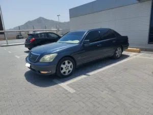 Dhs 12,500/= لكزس ls430 كلين تايتل 2004 مسرفس بالكامل مطلوب 12500 درهم ) Lexus LS430 2004