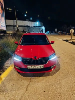 Skoda fabia 2022 أصل اتوماتيك) عداد    حقيقي/   30000.  سعر حرق   بحالة الوكالة