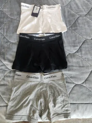3 Kalvin Klein boys underwear