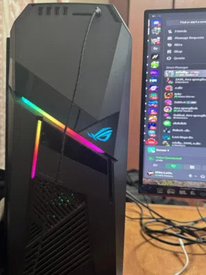 كمبيوتر قيمنق للبيع