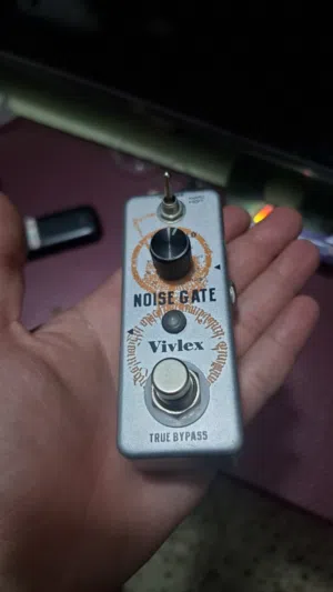بيدل كيتار NOISE GATE من شركة Vivlex