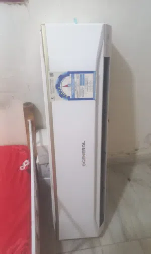 بيع وحدات تكيف استعمال خفيف جنرال أحدث موديل وواحد طن وطن ونص شبه جديد استعمال خفيف
