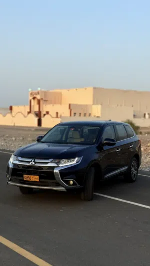 Used Mitsubishi Outlander in Al Batinah