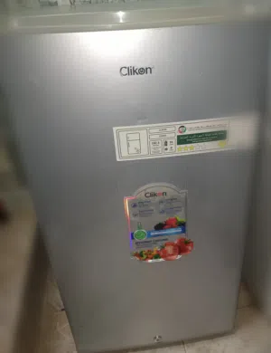 ثلاجة شبه جديد