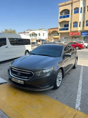 Used Ford Taurus in Ajman
