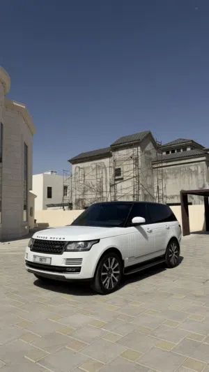 Used Land Rover HSE V8 in Sharjah