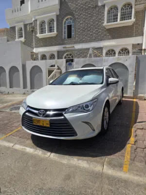 Used 2015 Toyota Camry GLX Sedan with GCC Specs, 2.5L Gasoline, Full Features