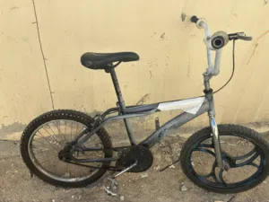 سيكل كامل ما في شي بس يبيله التيوب