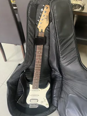 Yamaha 112e electric guitar