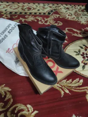 هاف بوت حريمى