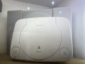 للبيع ps1 نضيف
