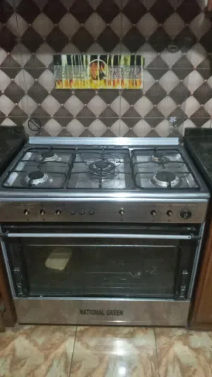 غاز شغاال 100% استعمال سنه ونص جريل شبه جديد خلاط 3 قطع