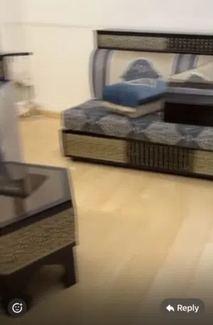 طقم جلوس عربي للمجلس يضم 20 شخص