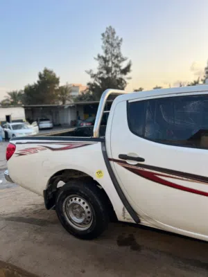Used Mitsubishi L200 in Tripoli