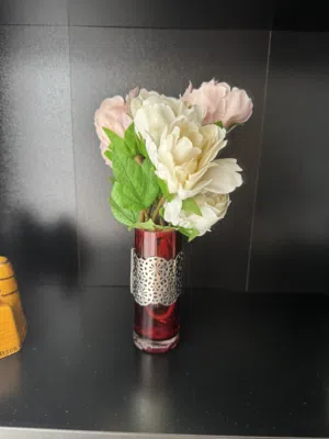 4 red small vases