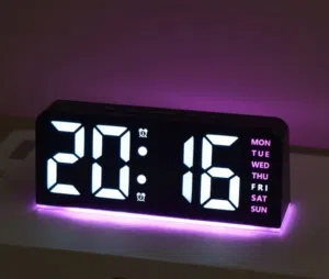 ساعة ذكية LED أنيقه