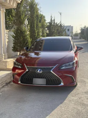 Used Lexus ES in Ramtha