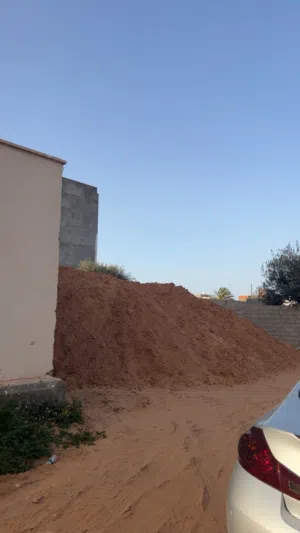ارض من المالك طول