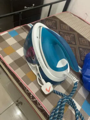 طوله 10دينار مكوه  بخار فيلبس للبيع  2مكوه  بخار حاله ممتازة  كلهم 35