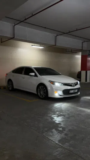 Used Toyota Avalon in Fujairah