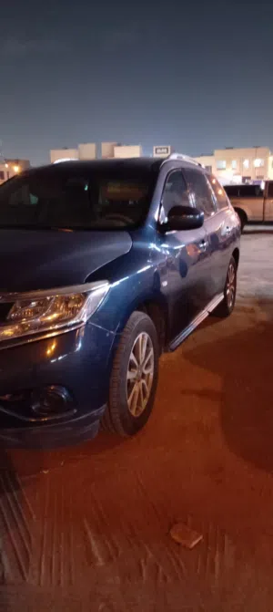 للبيع باثفندر