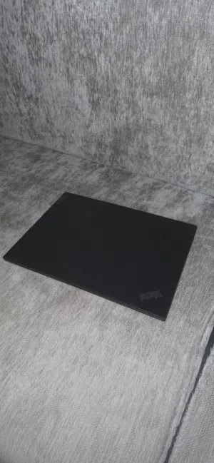 ThinkPad T14s Gen 4 حجمه: