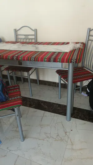 Dining table with4 chairs