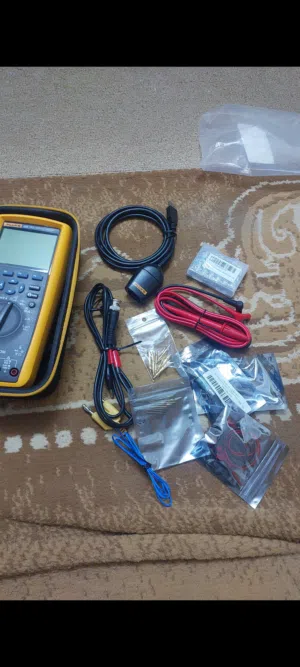 ملتيميتر رقمي من شركة Fluke  Fluke 289  اجاني من امريكا استخدام بسيط