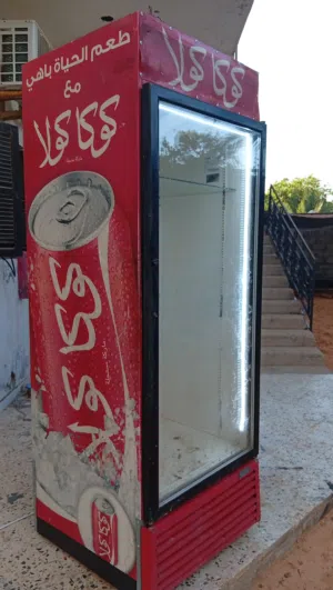 ثلاجة عرض مشروبات