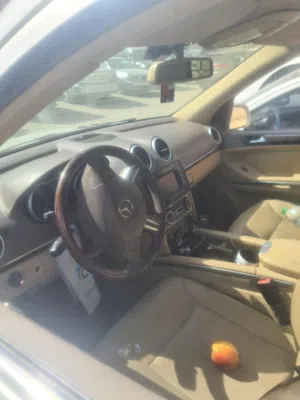 Used Mercedes Benz GL-Class in Farwaniya