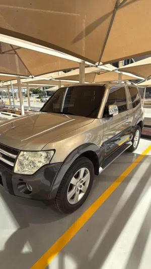 Nissan pajero